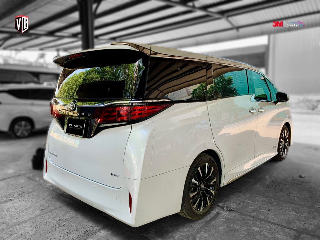 Toyota Alphard white 5